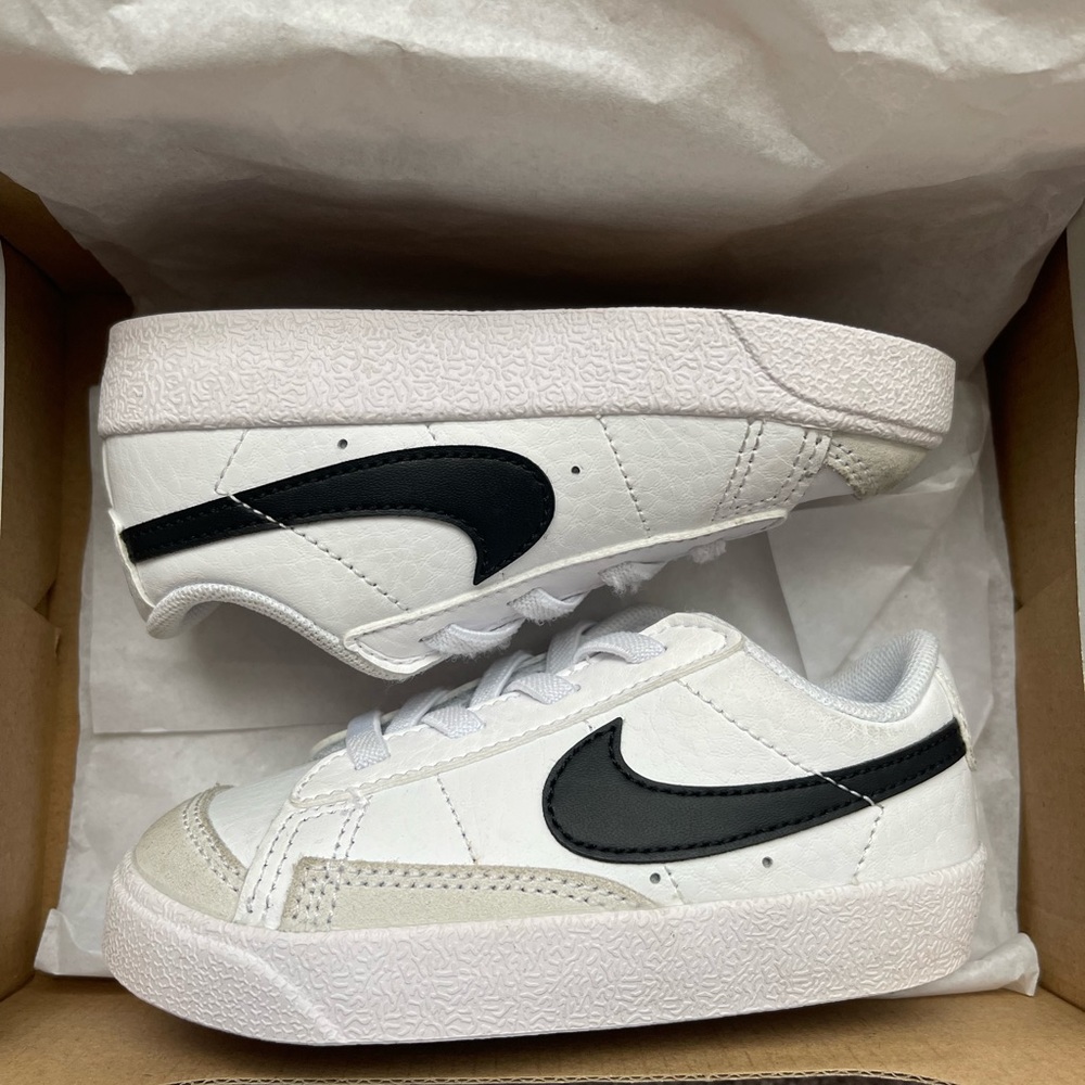 Nike Blazer Low 77 (TD) Sz 7C